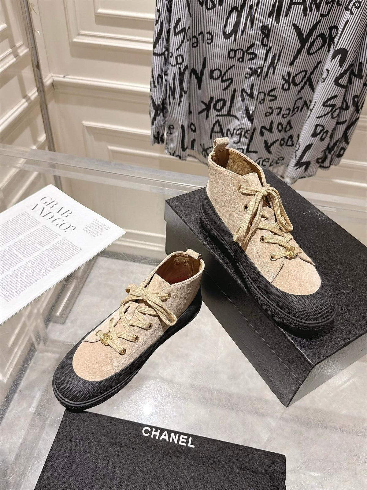 CC 26s Lace-Up High-Top Sneakers Beige Suede 164805