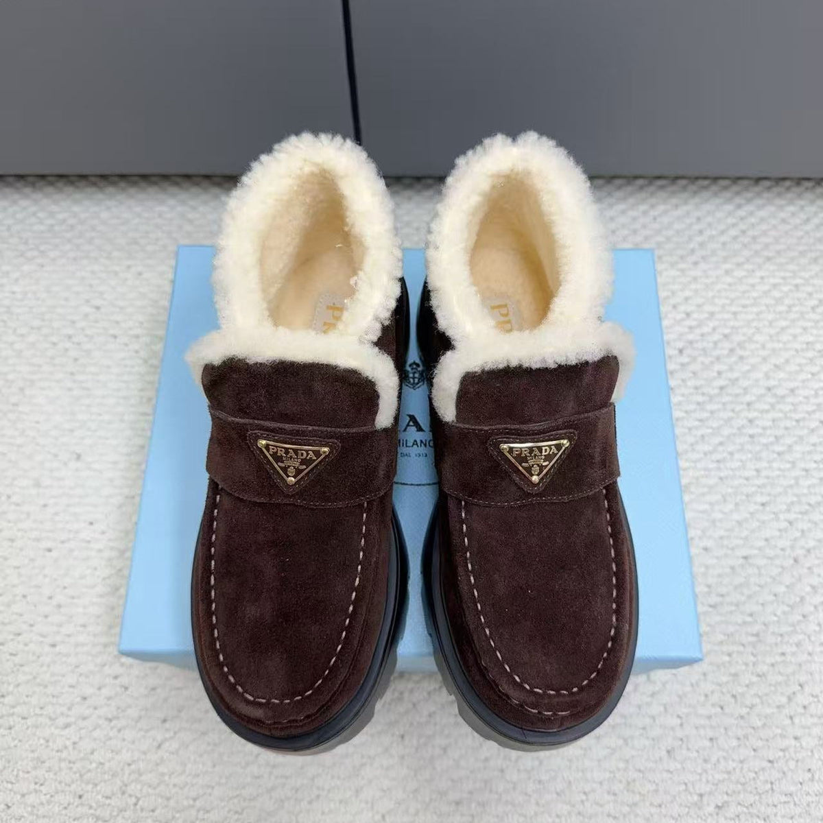 Prad 26ss Rounded Loafers Dark Brown Shearling Suede