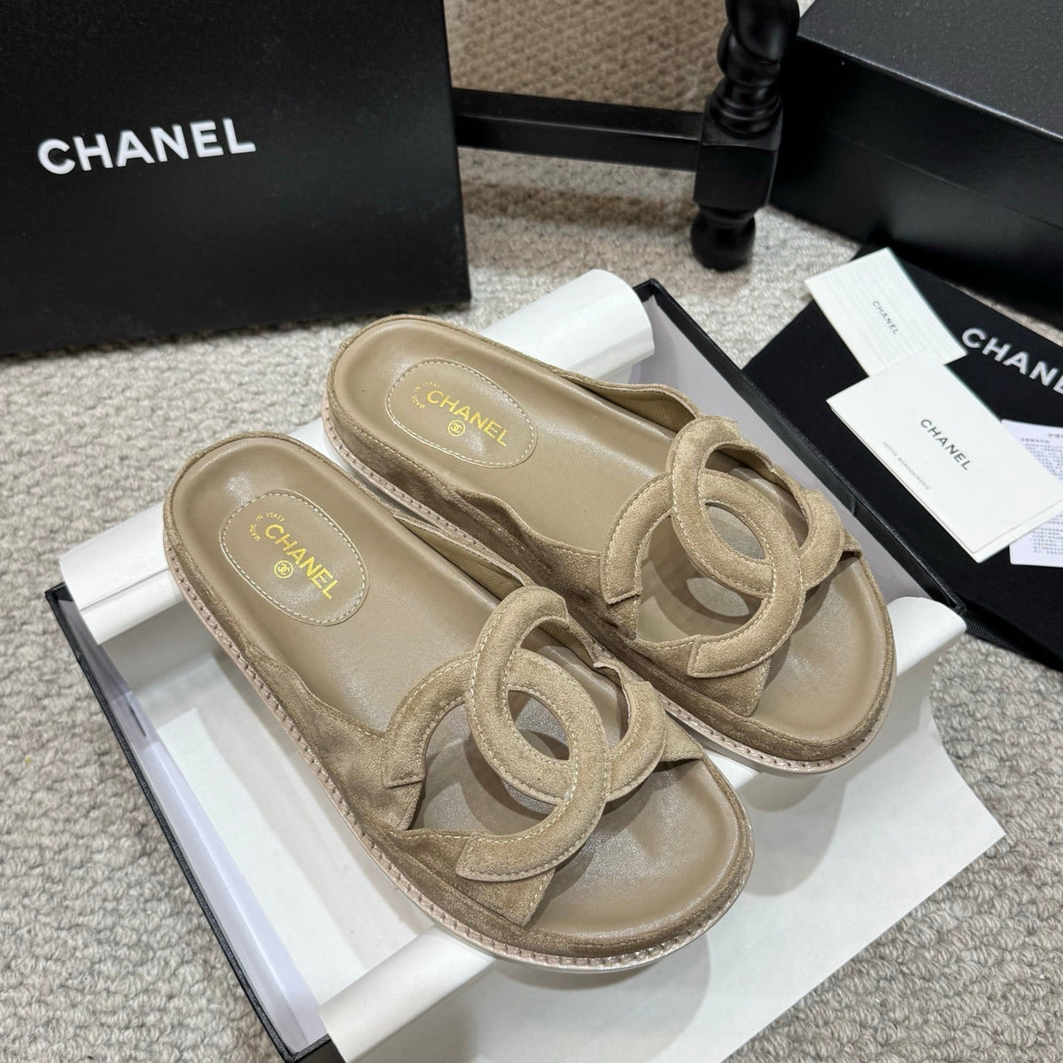 CC Classic Summer Beach Sandals Suede 157337