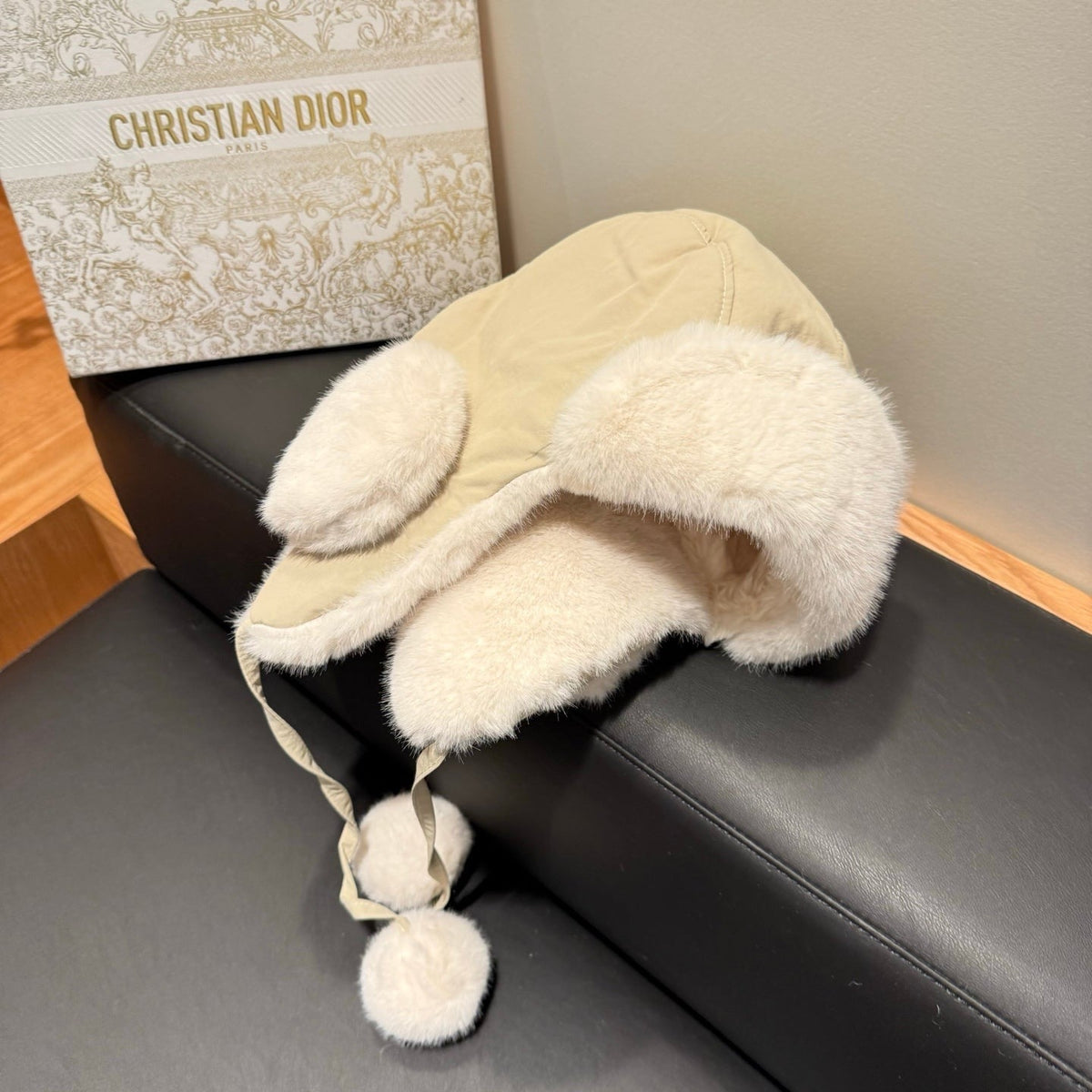 Moncler Wool Trapper Hat 491912