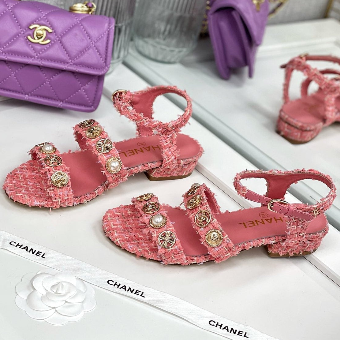 Chanel 2026 Interlocking CC Logo Sandals Tweed 162285