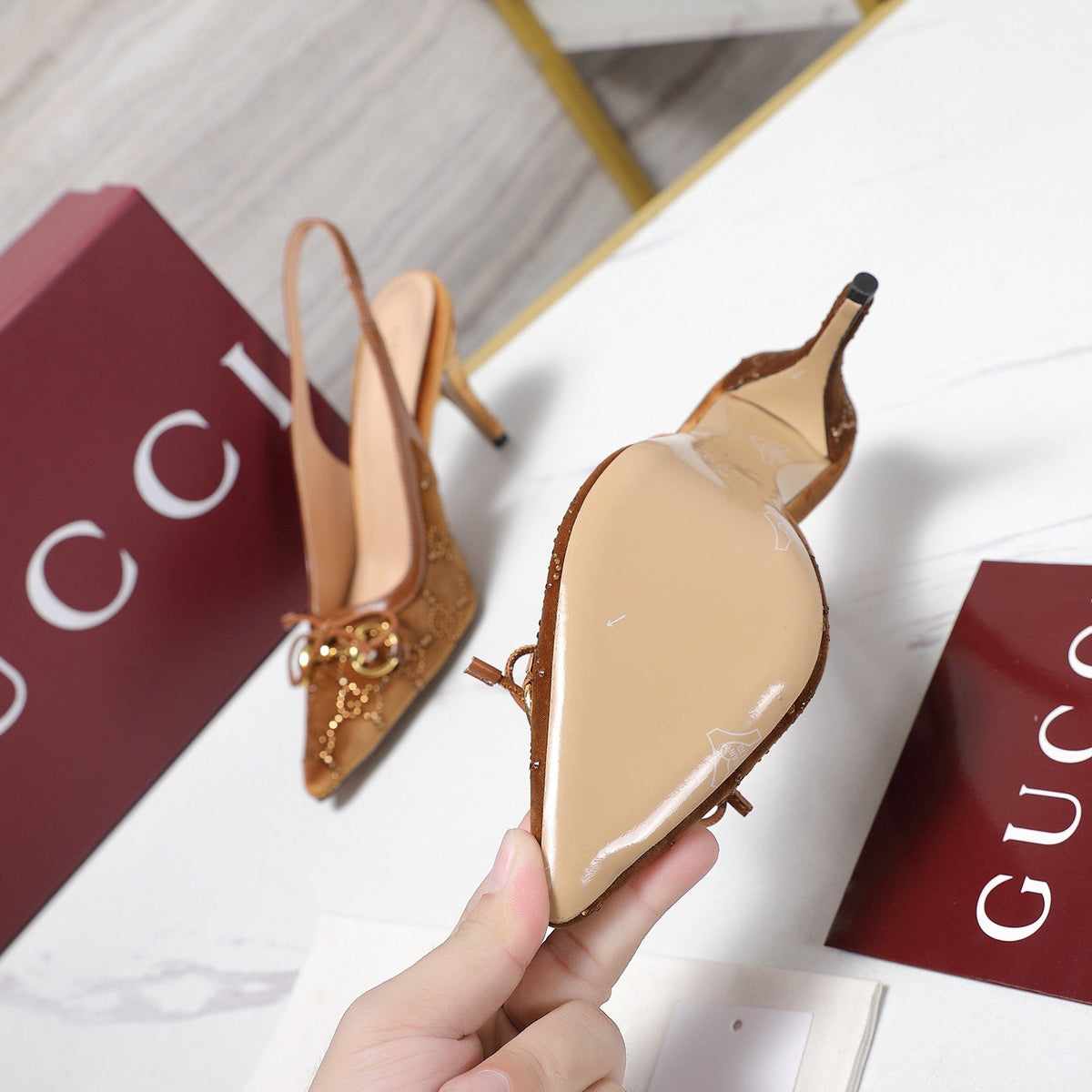 Gucci 26s Slingback Pumps 10cm Caramel Brown Velvet Gold Hardware With Bow