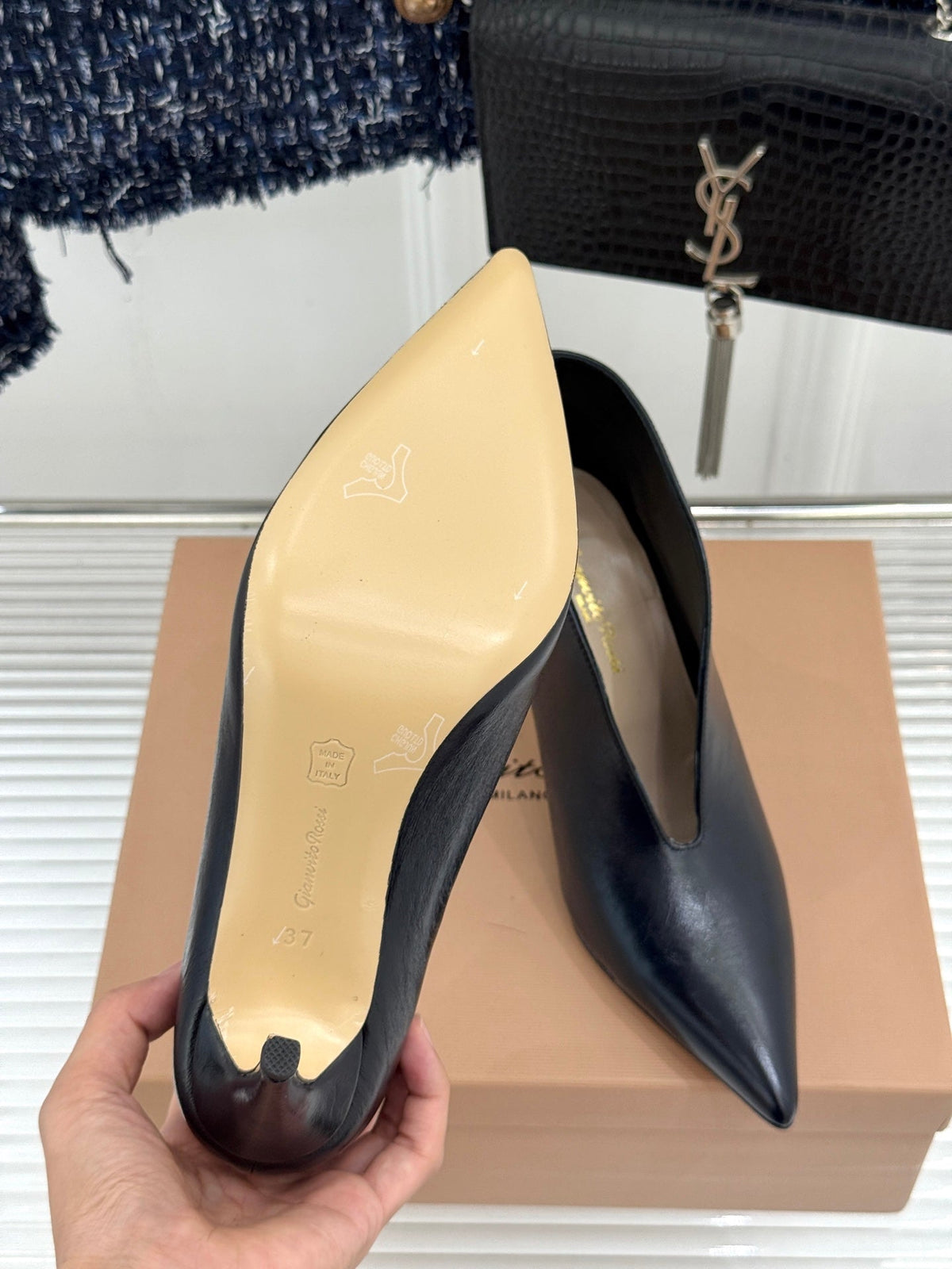 GR 26s Vania Pumps 9cm Black Crinkled Leather 175084