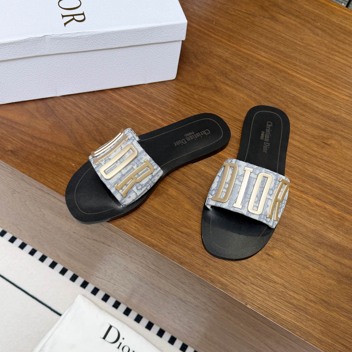CD 26s D Way Slide Light Grey Dior Oblique Embroidered Cotton With Gold Hardware 624195