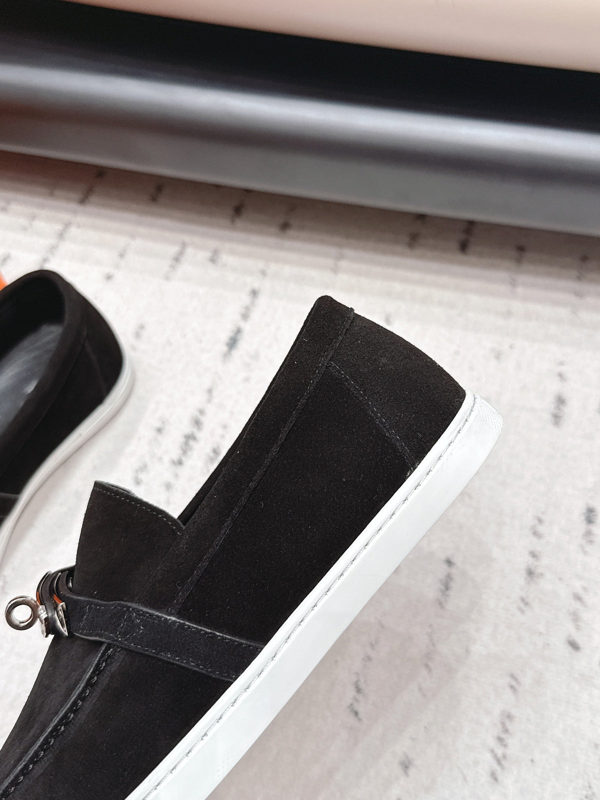 HM 26S Kelly Paris Loafers Black Suede Silver Hardware