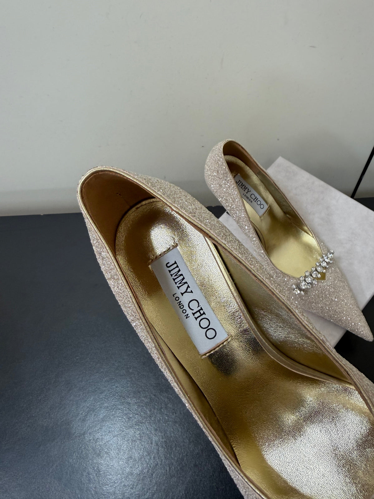 Jimmy Choo 26S Embellished High Heels 9.0cm Champagne Gold Glitter 842195