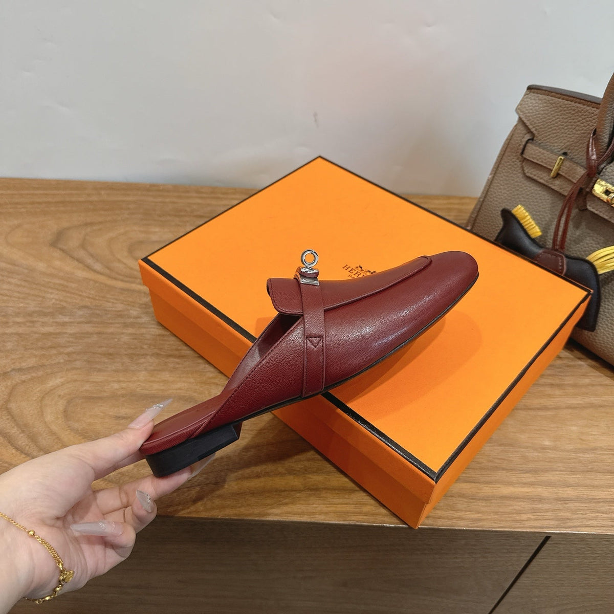 HM 26s Oz Mule Burgundy Red Calfskin Silver Hardware