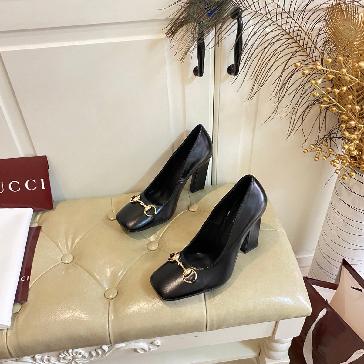 Gucci 26s Horsebit Mid-Heel Pumps 10cm Black Calfskin