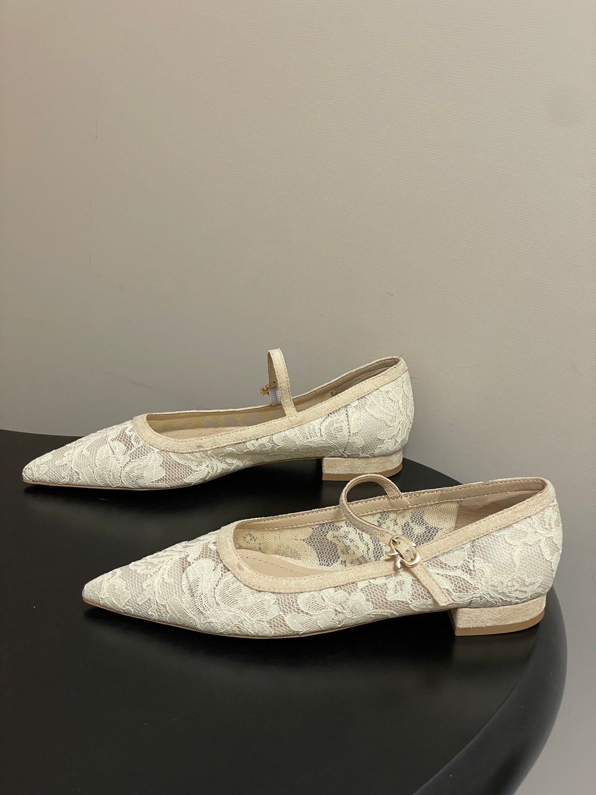 GR 26s Mary Jane Cream White Lace 164798