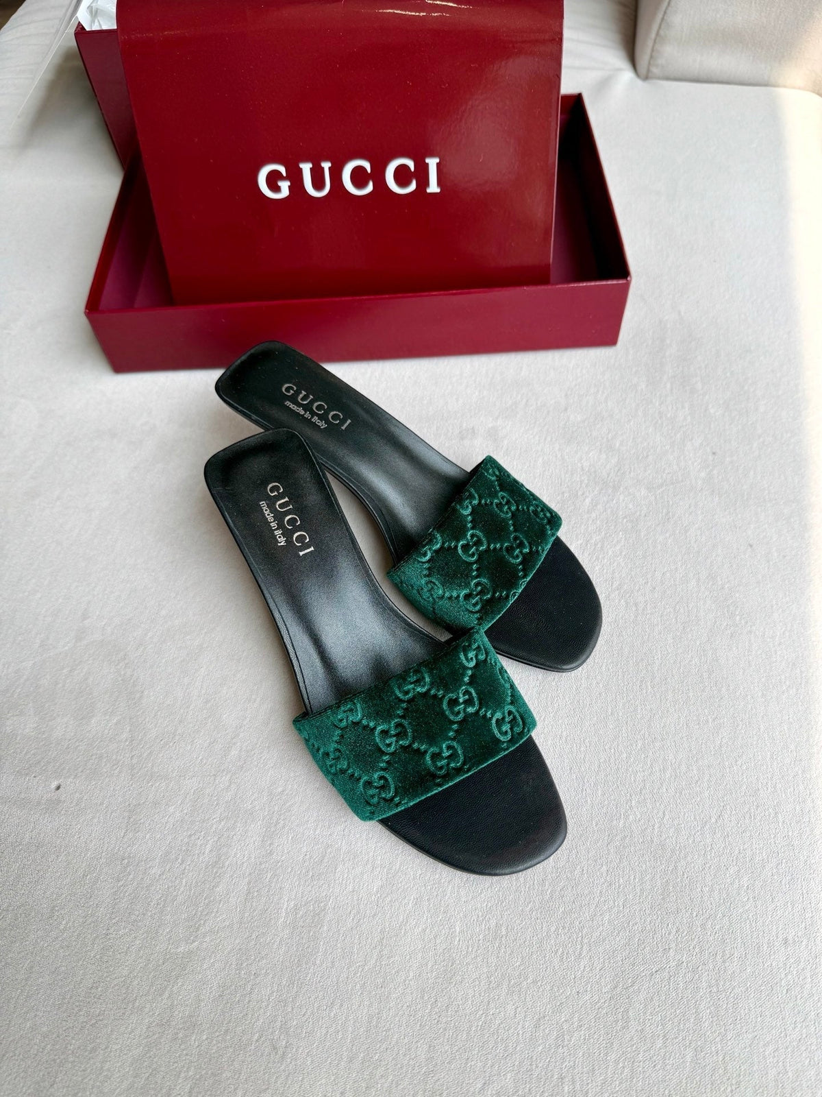 Gucci 26s Slide Sandals 5.5cm Dark Green Velvet