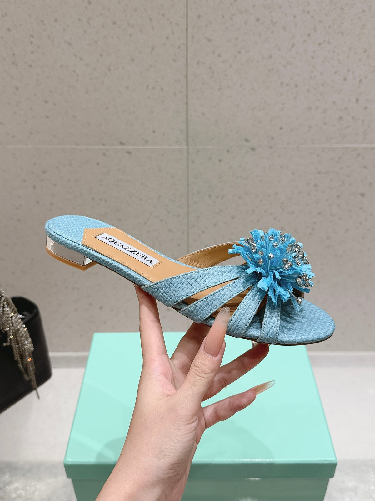 Aquazzura 26s Sandals Light Blue Woven Raffia 710492