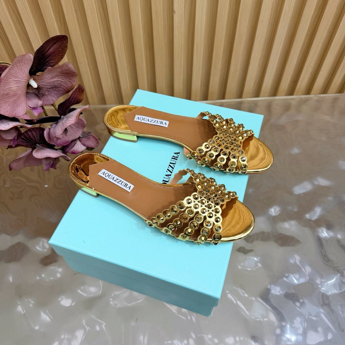 Aquazzura 26s Slides Metallic Gold Calfskin Crystal-Embellished Straps 604928