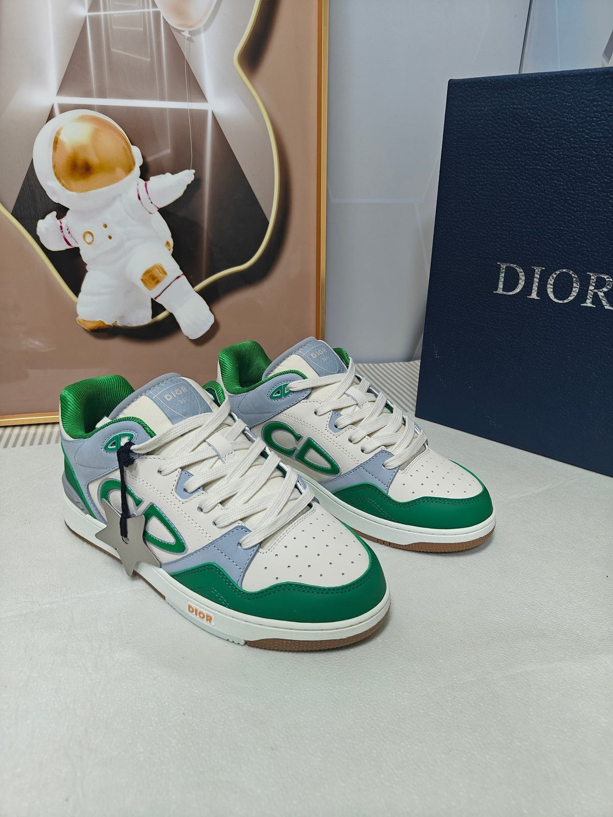 CD 26s Low Top Sneaker White Green Calfskin 194852