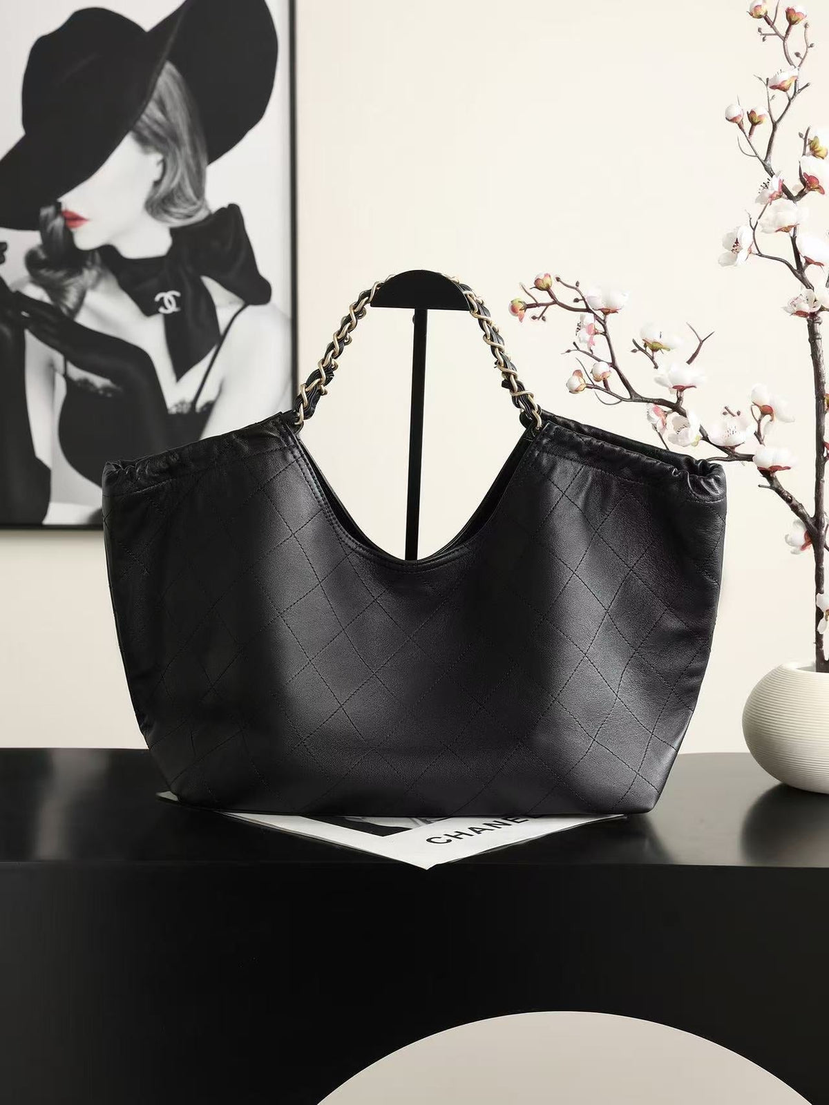 CC Quilted Large Tote Bag 38cm Black Cowhide Leather