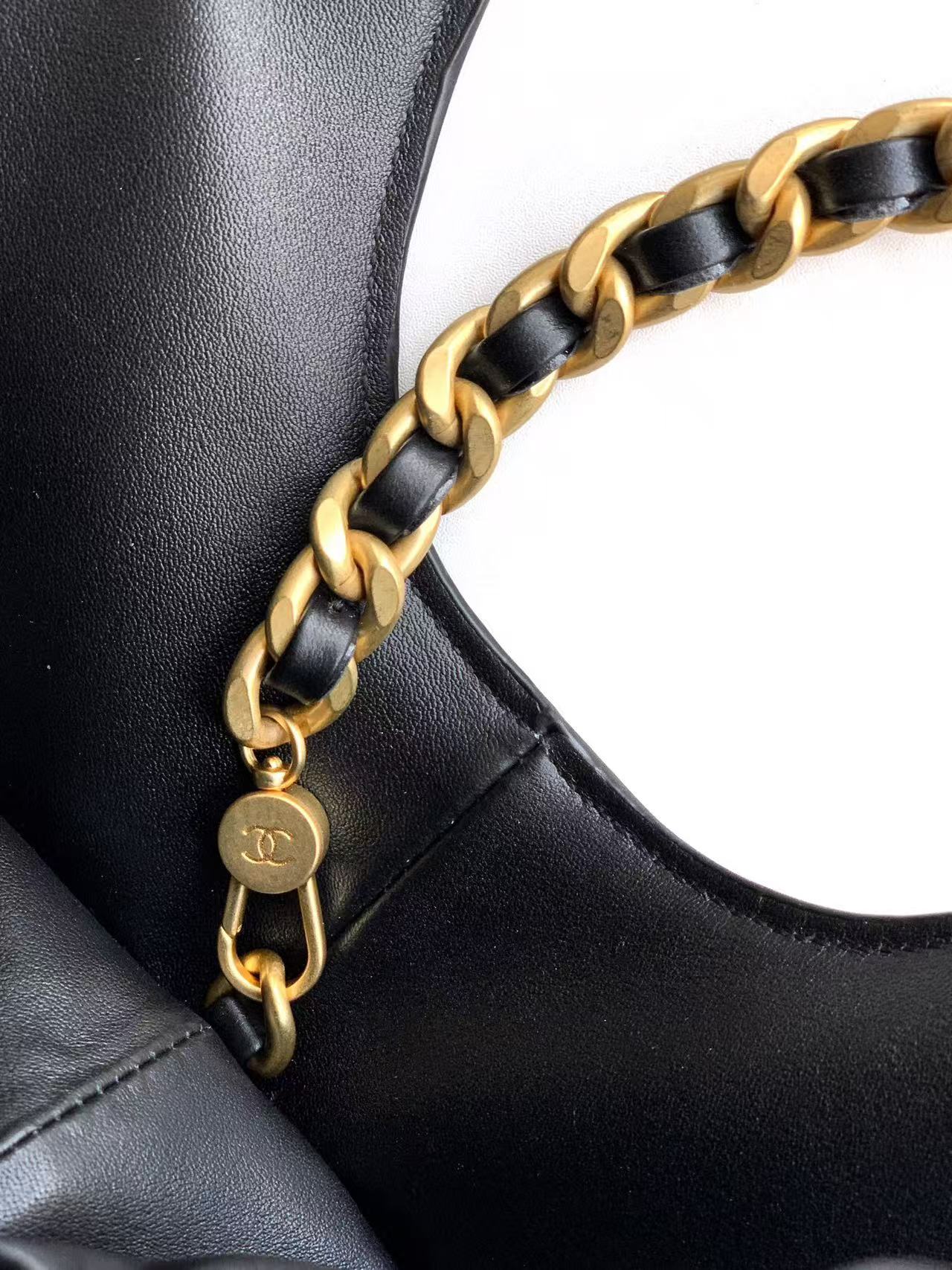 CC SS 2026 Small Shopping Bag Black Lambskin