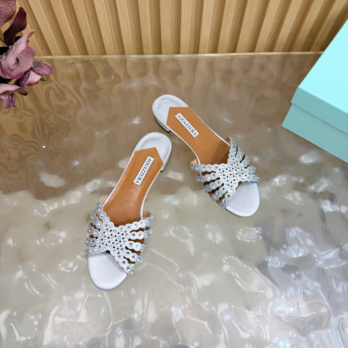 Aquazzura 26s Slides Silver Calfskin Crystal-Embellished Straps 729415