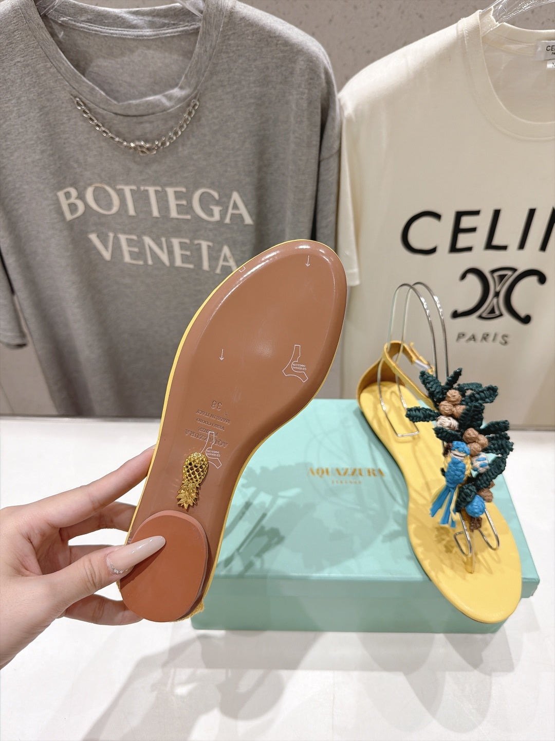 Aquazzura 26s Floral Applique Thong Sandals Yellow Calfskin 394821