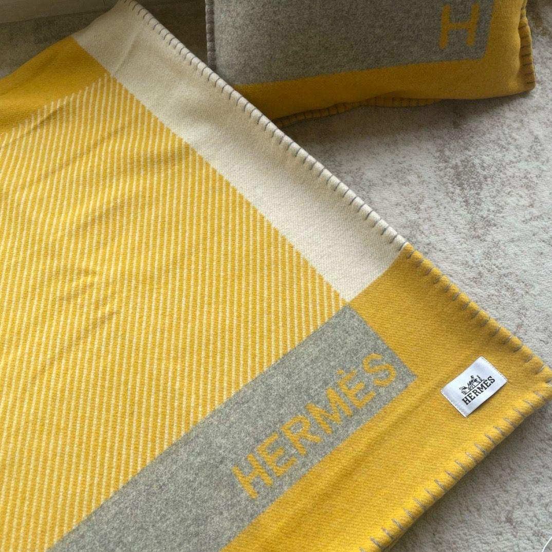 HM Riviera Blanket Yellow Wool Cashmere