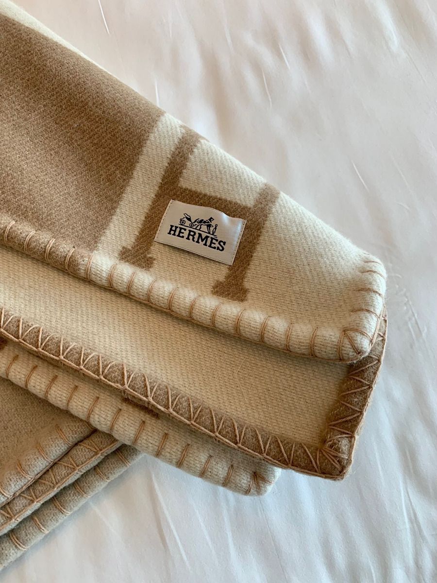HM Drapeau Blanket Naturel and Grege Wool Cashmere