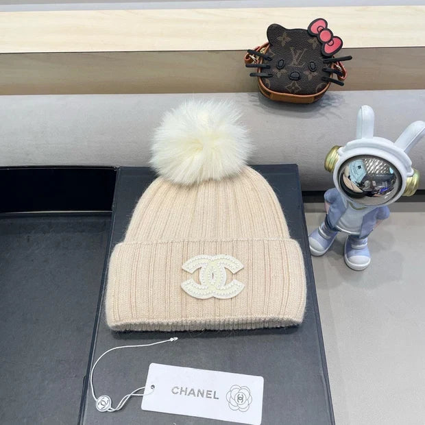 Chanel Knitted Hat With Pom-pom 437120