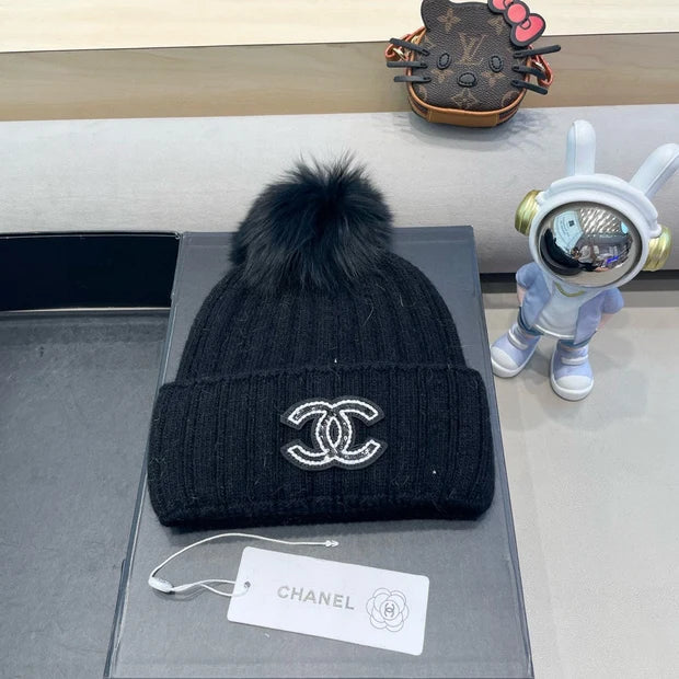 Chanel Knitted Hat With Pom-pom 437120