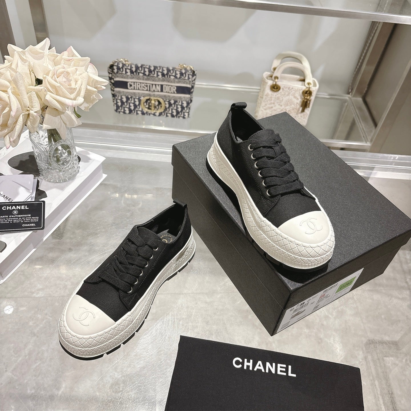 CC 26s Biscuit Shoes Canvas Sheepskin 989588
