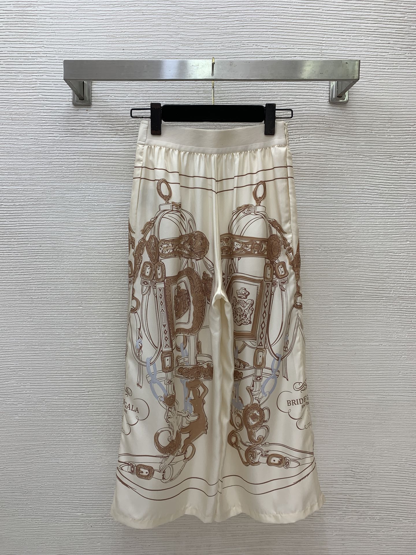 HM Brides de Gala Gold Sweater & Trousers Set Silk 402615