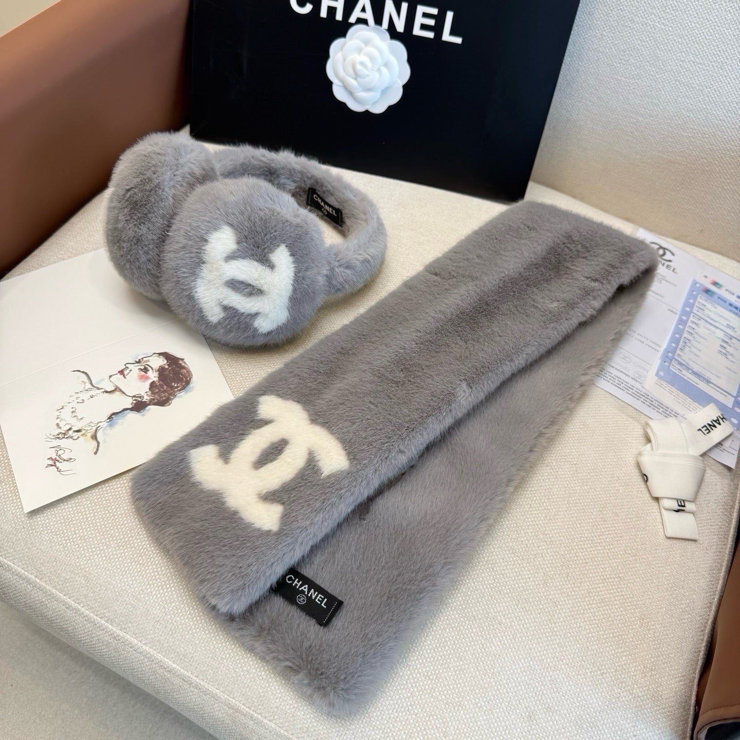 CC 26s Set Scarf & Earmuffs 382154
