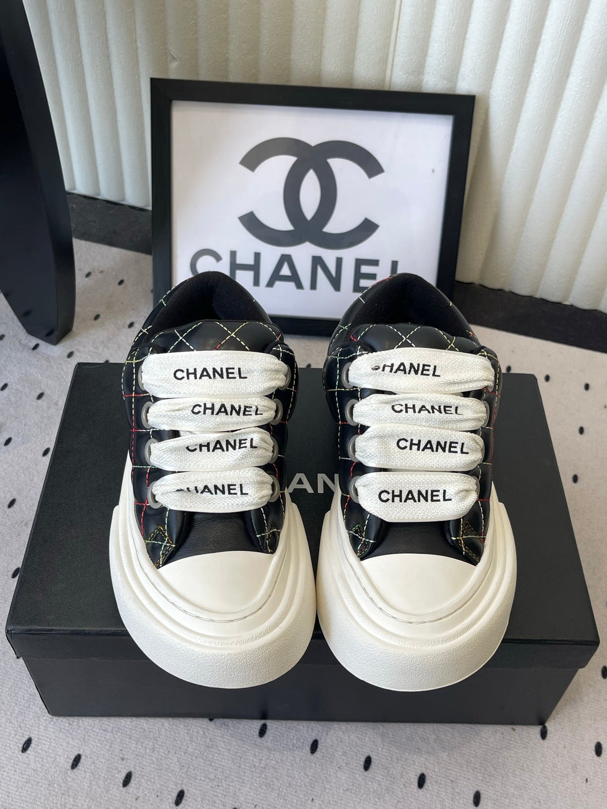 Chanel 26C Cruise Resort Metallic Casual Sneakers 2.5cm Leather 189980