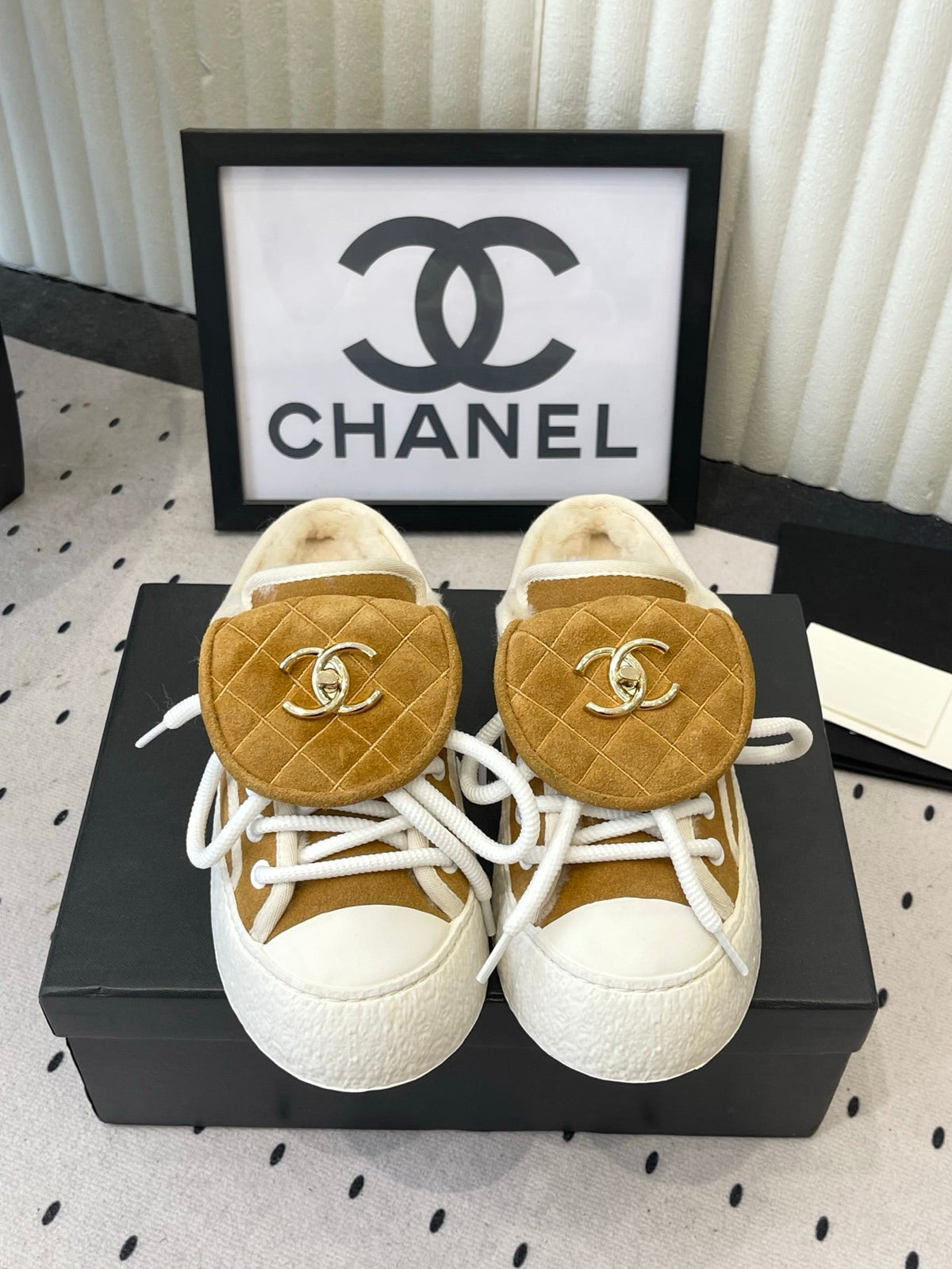 Chanel 26s Backpack Buckle Casual Canvas Shoes Slippers 190038