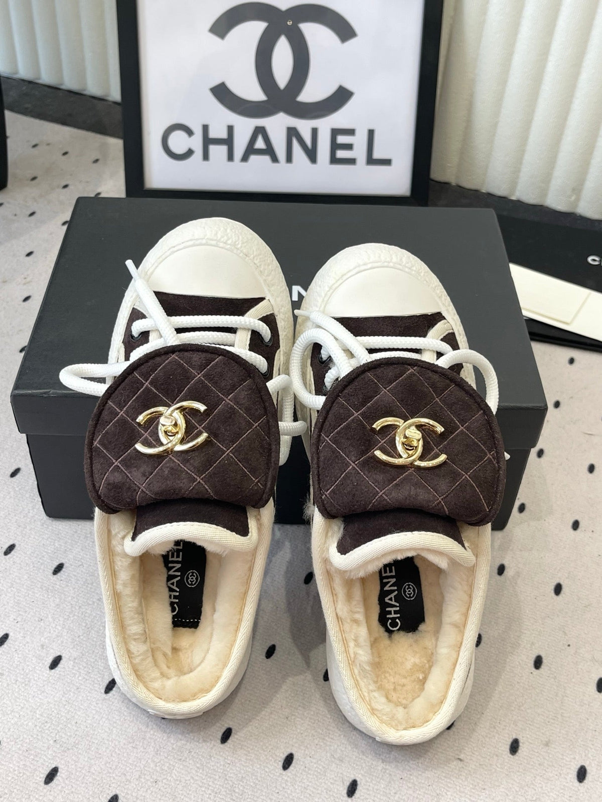 Chanel 26s Backpack Buckle Casual Canvas Shoes Slippers 190038