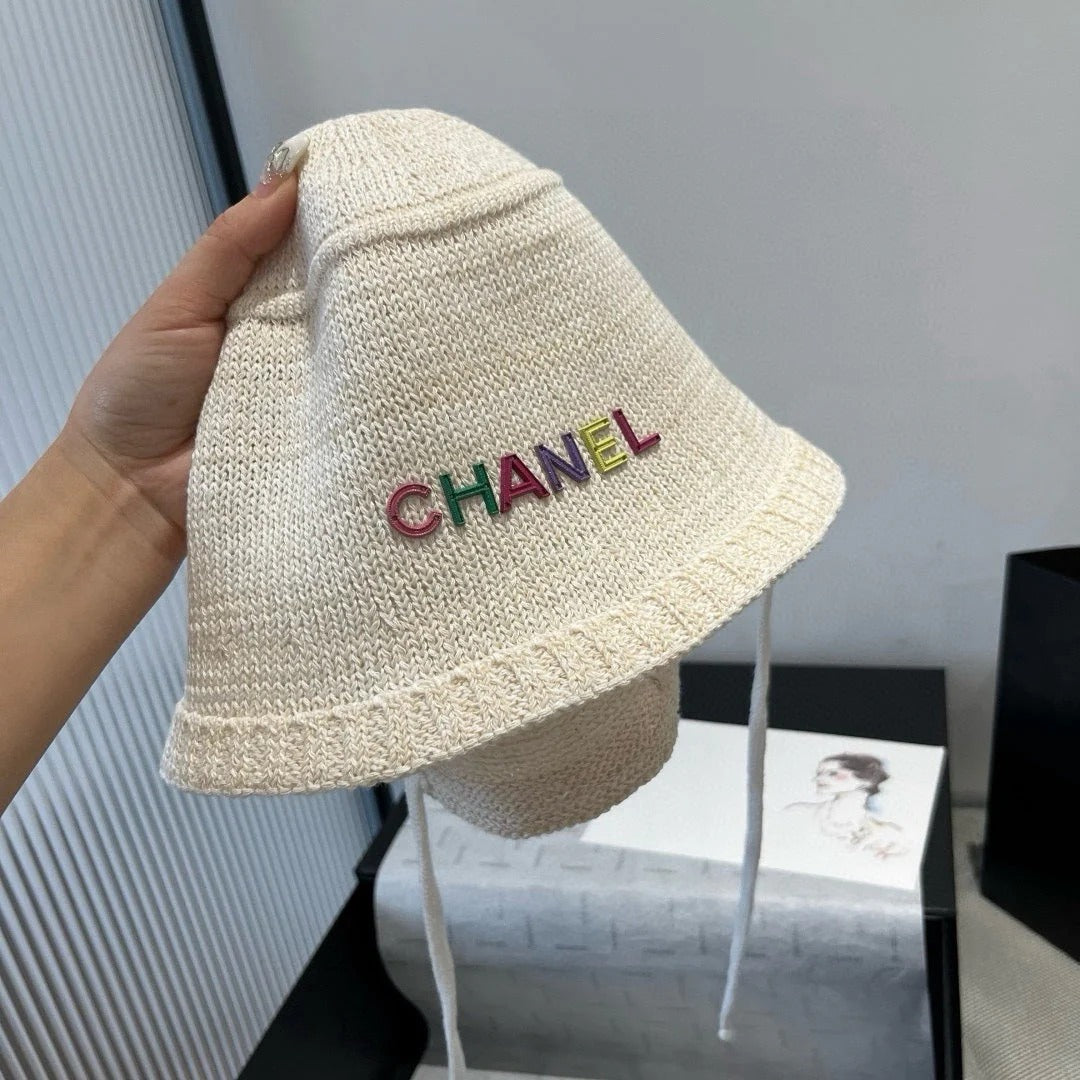 Chanel Knitted Bucket Hat White Wool 705664