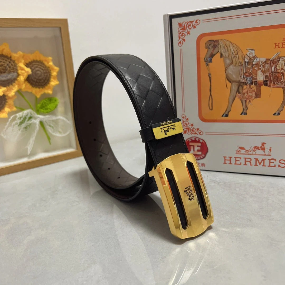 HM Belt 38mm Black Calfskin Leather Gold Buckle 619596