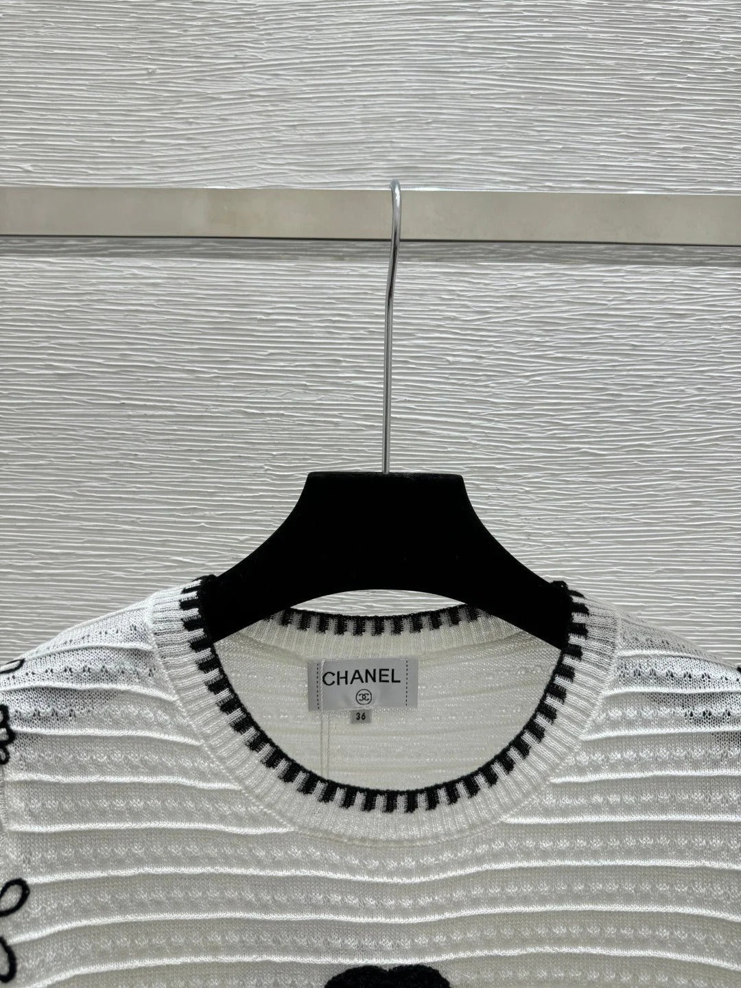 Chanel 2026 Short-sleeved Shirt White and Navy Blue Tencel Wool 294572
