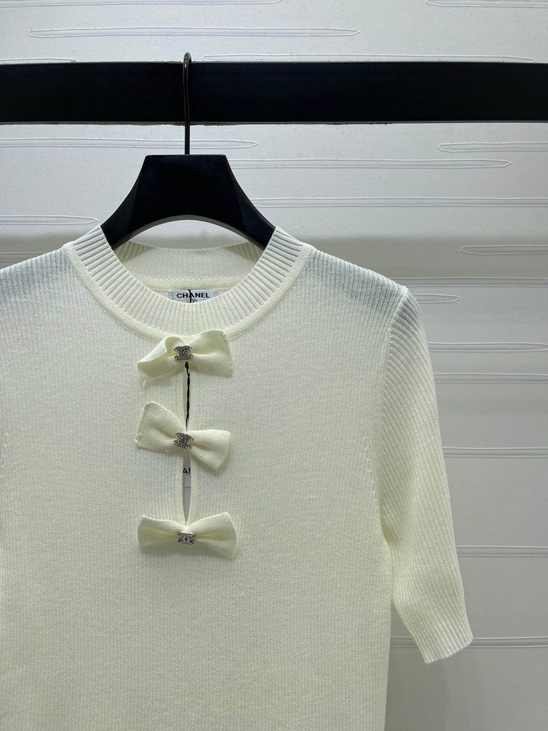 Chanel 2026 3D Bow Knit Short-Sleeve Top Wool 166066