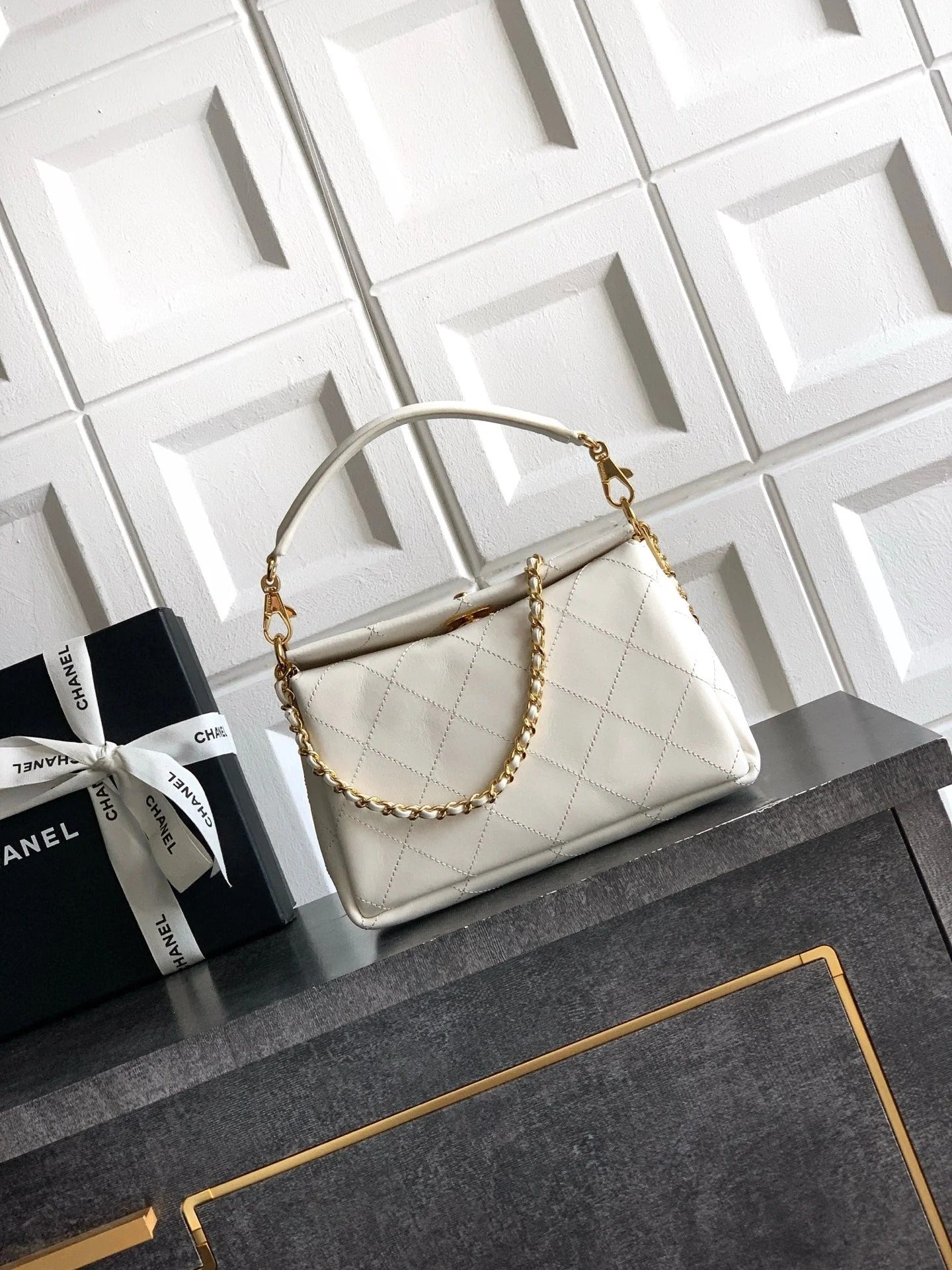 Chanel 2026 Bag 23cm Leather 370450