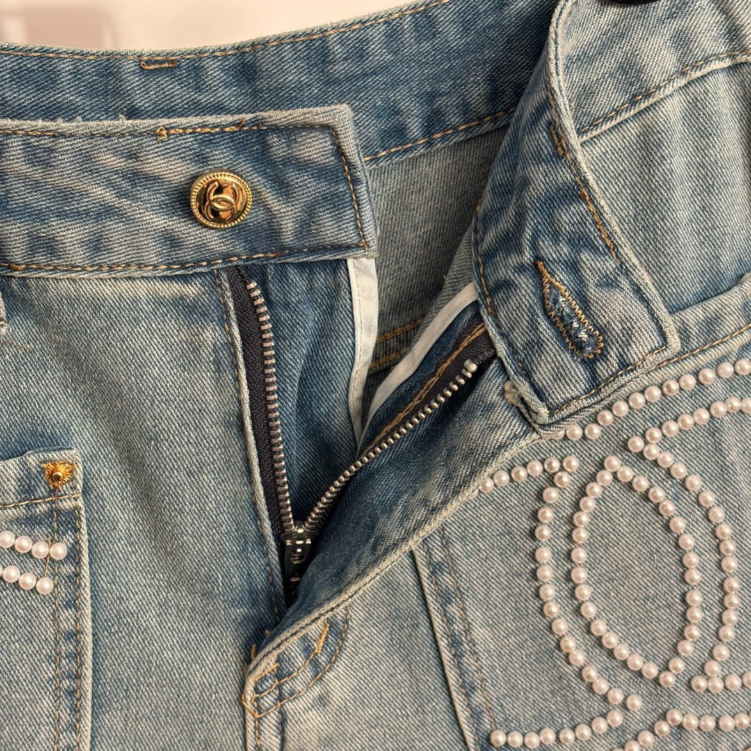 Chanel 2026 Jeans with Pearl Logo Blue Cotton 150099