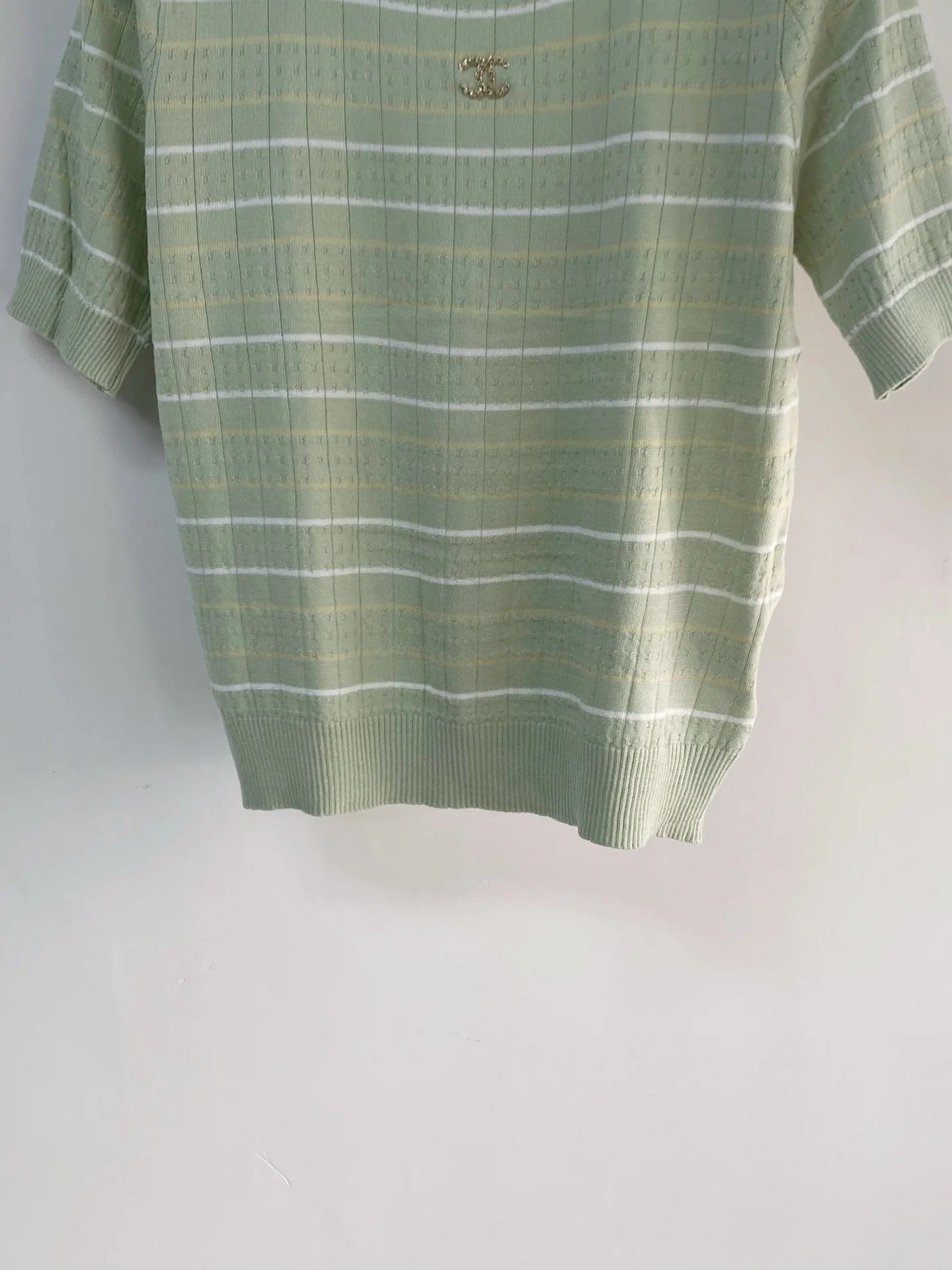 Chanel 2026 Short-sleeved T-shirt Green White Cashmere Wool 149440