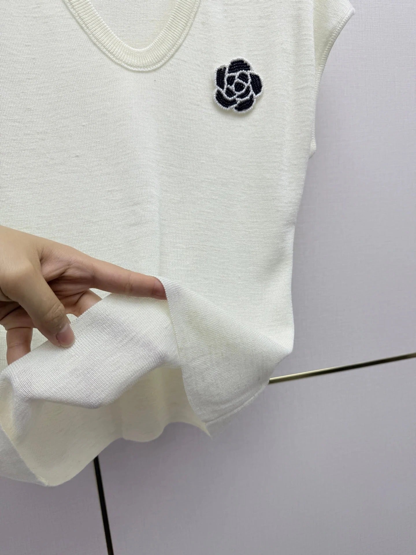 Chanel 2026 U-neck Top With 3D Flower 367688