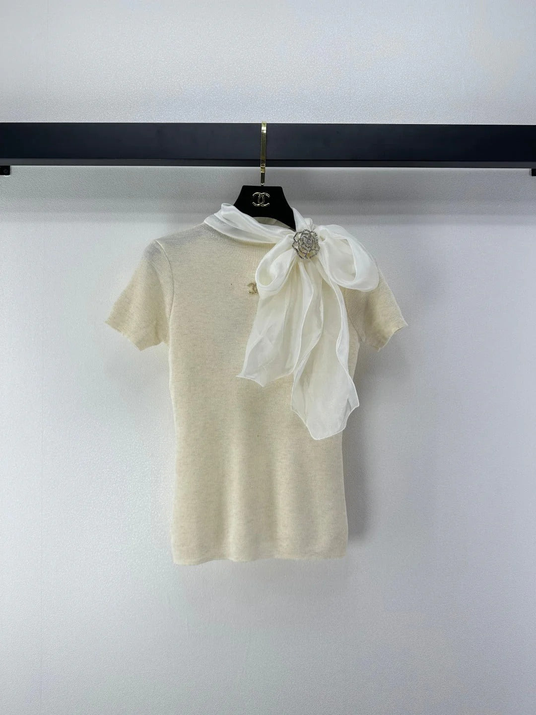 Chanel 2026 Bow Tie Short-Sleeve Shirt Viscose 361048