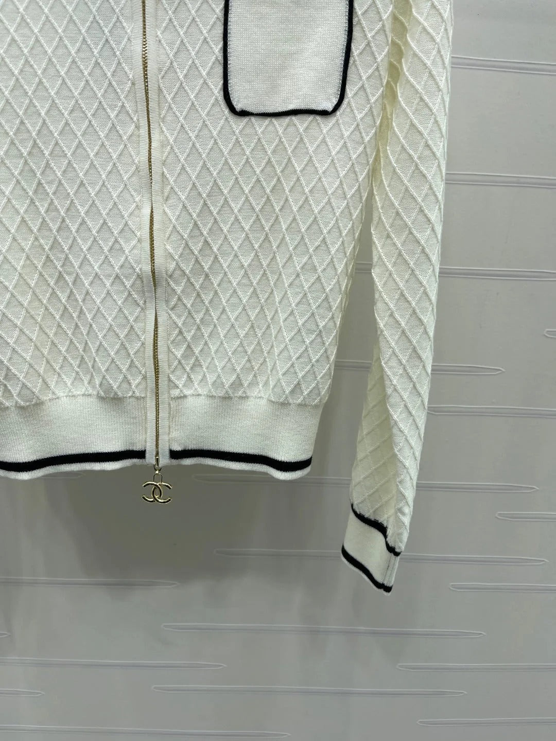 Chanel 2026 Hooded Knit Cardigan Wool 790127