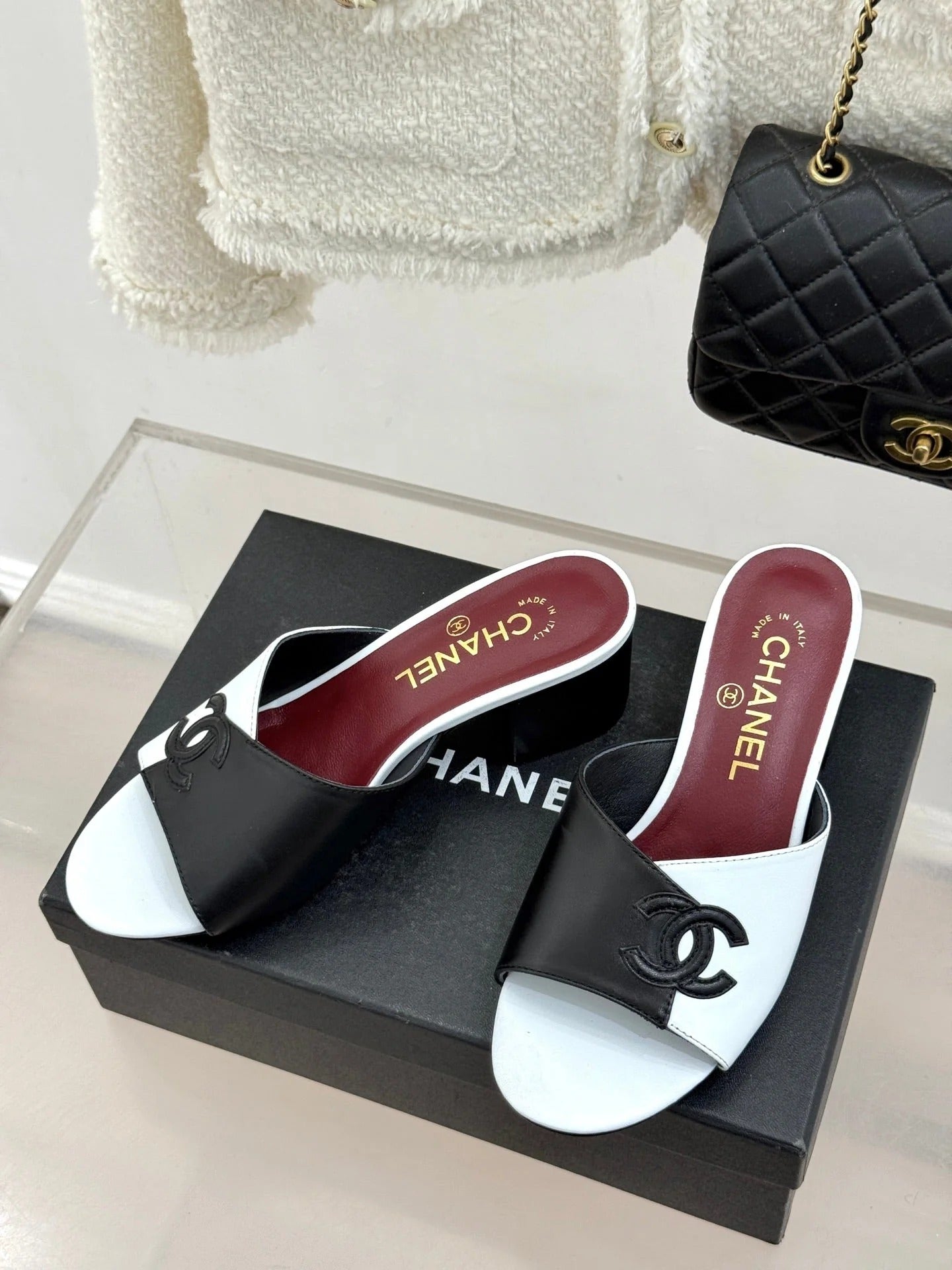 CC 26S Double C Patchwork Sandal 50 White Black in Cowhide 706376