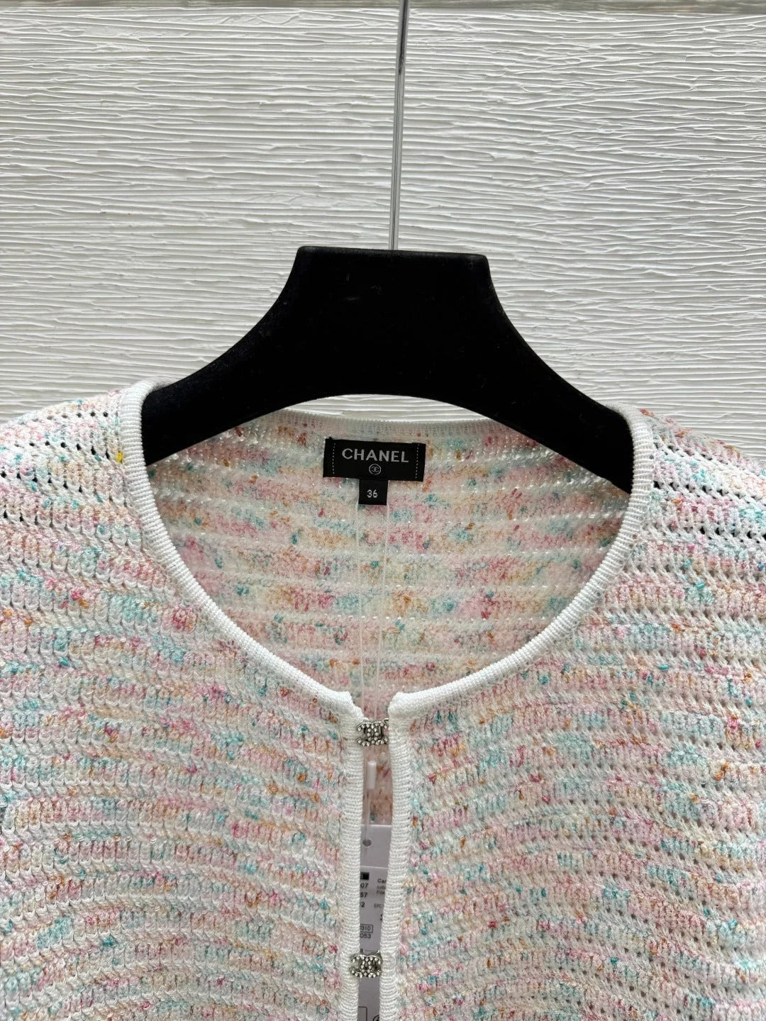 Chanel 2026 Round Neck Knitted Long Sleeve Cardigan Light Pink Wool 244668