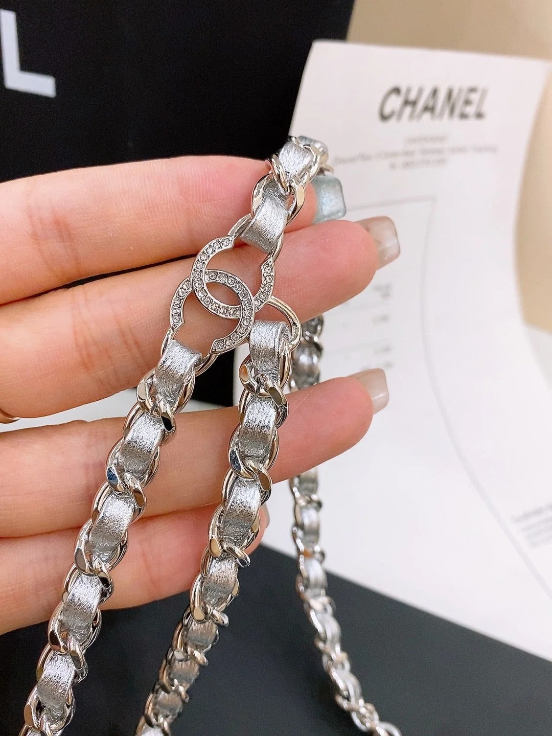 Chanel 2026 Crystal Leaf Chain Belt 214352