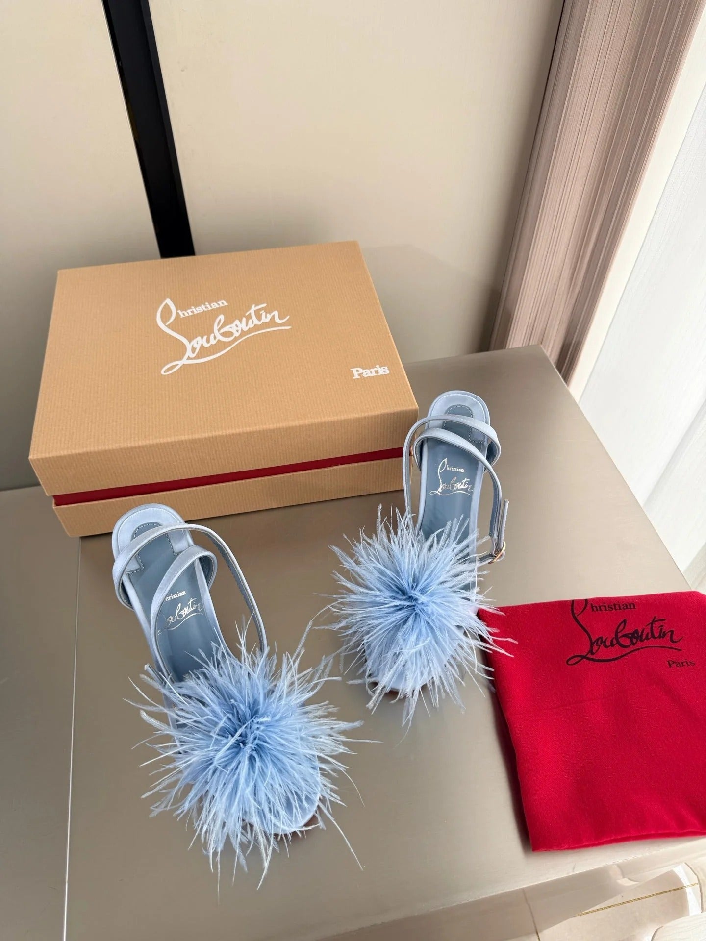 CL 2026 Loubipoupi Sandal 100mm Feather Leather 868957