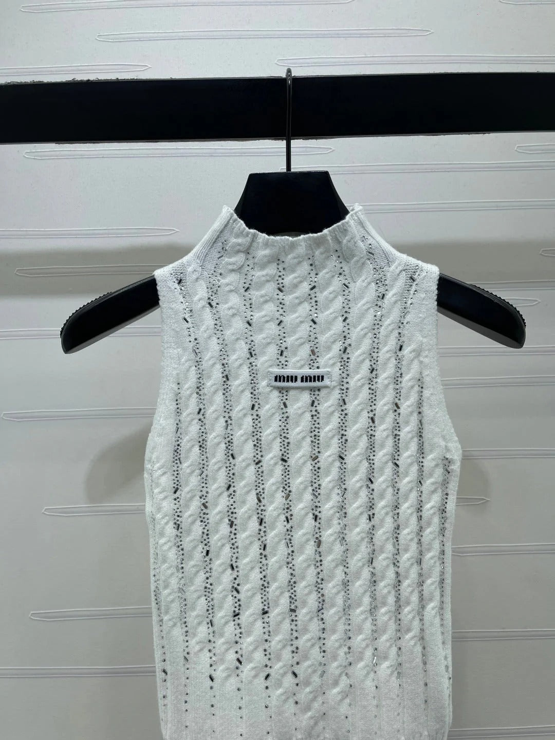 Miu Miu 26 Heavy-duty Cable Sleeveless Vest White in Wool 366351
