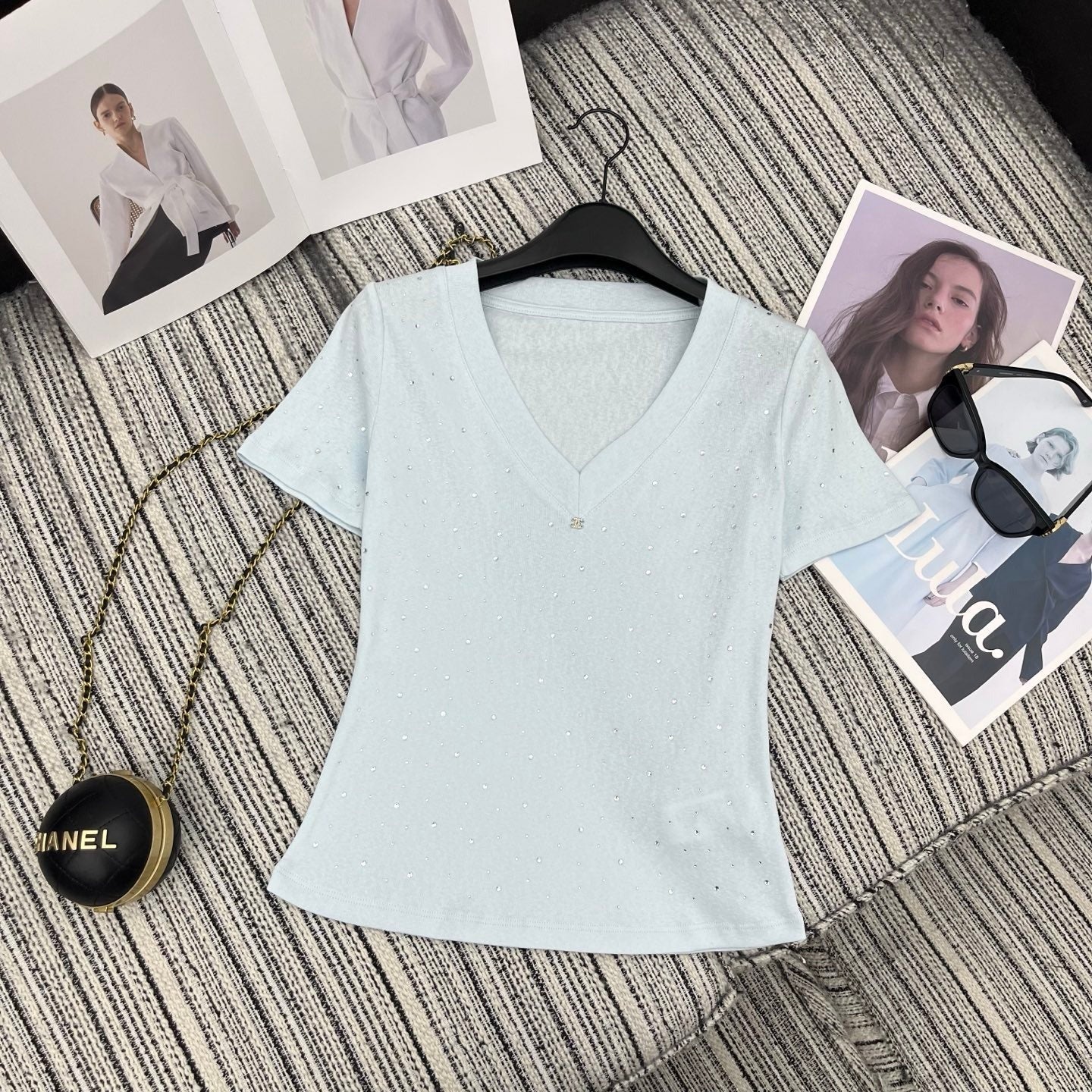 Chanel 2026 Collar Short-sleeved Top With Rhinestone Cotton 367862