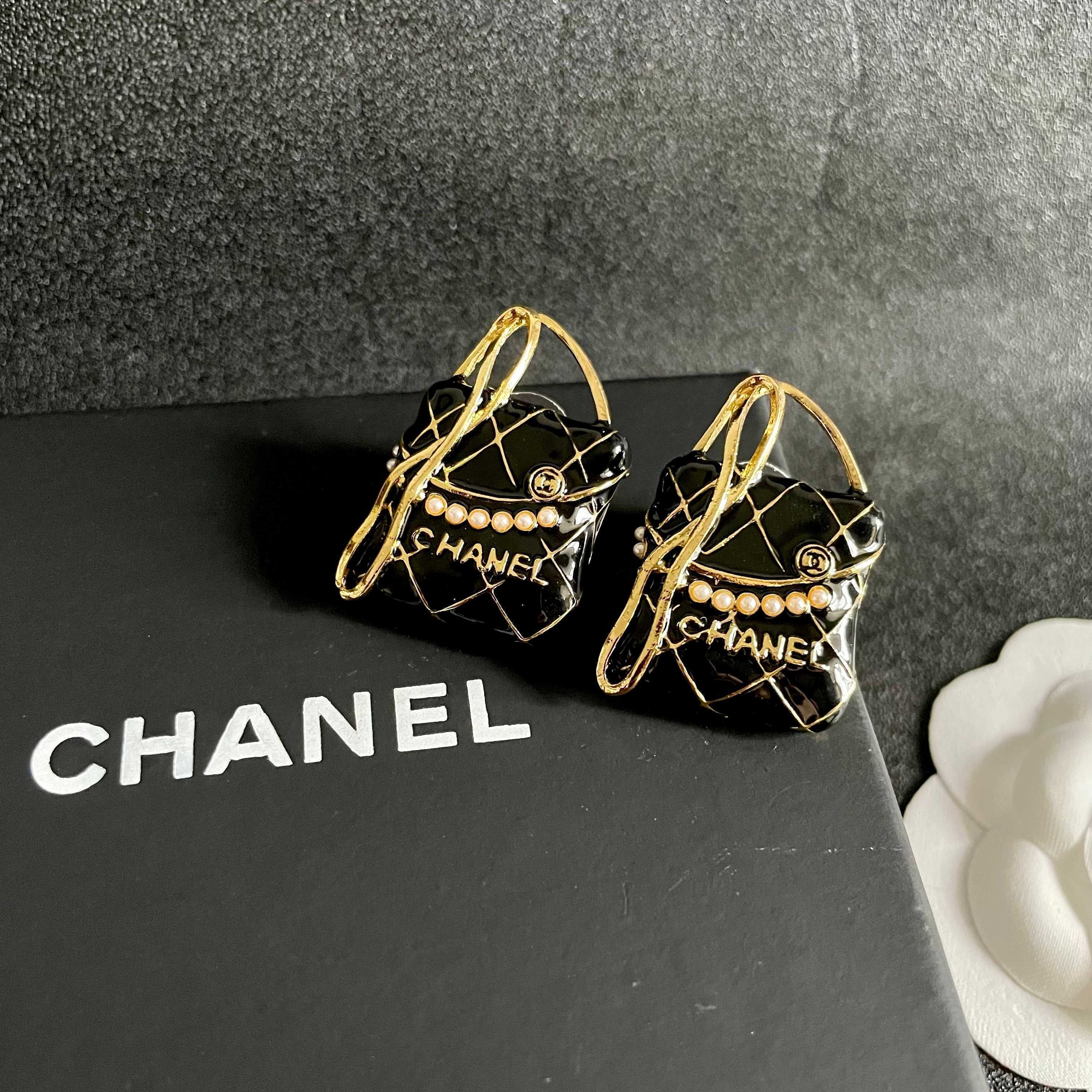 CC Vintage Double C Bag Black Gold Earrings
