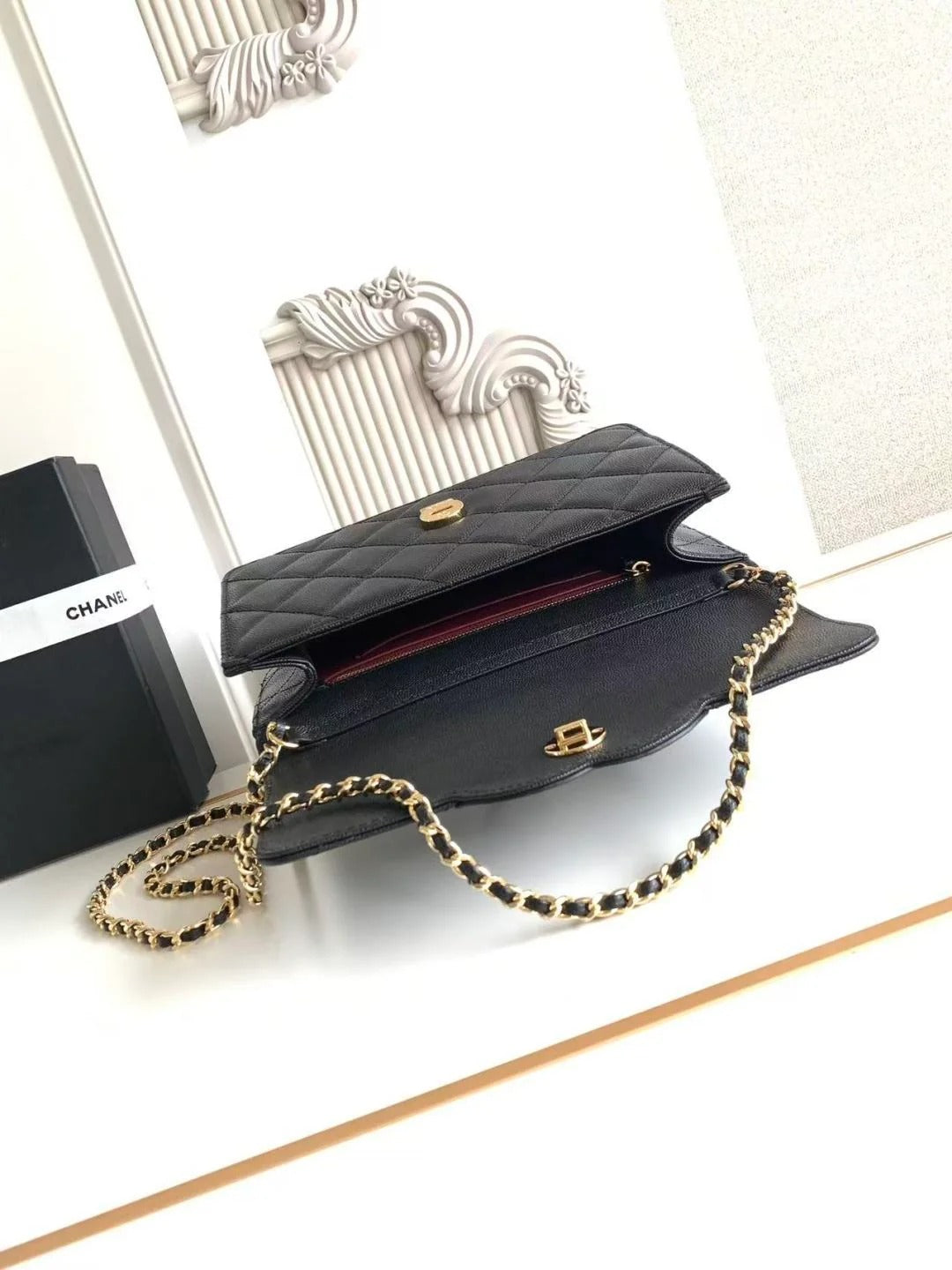 Chanel 2026 Flap Bag 24cm Pebbled Calfskin