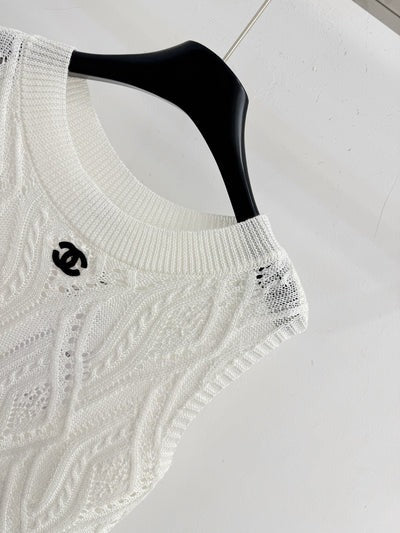 Chanel 2026 Hollow-Out Knitted Vest Blue and White Wool 336792